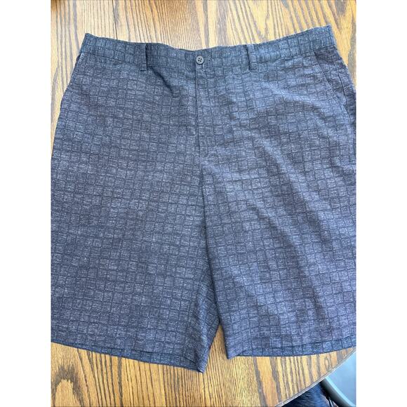 Nike Golf Tour Performance Dri-Fit Mens Size 38 black/gray Plaid Shorts - Picture 1 of 6